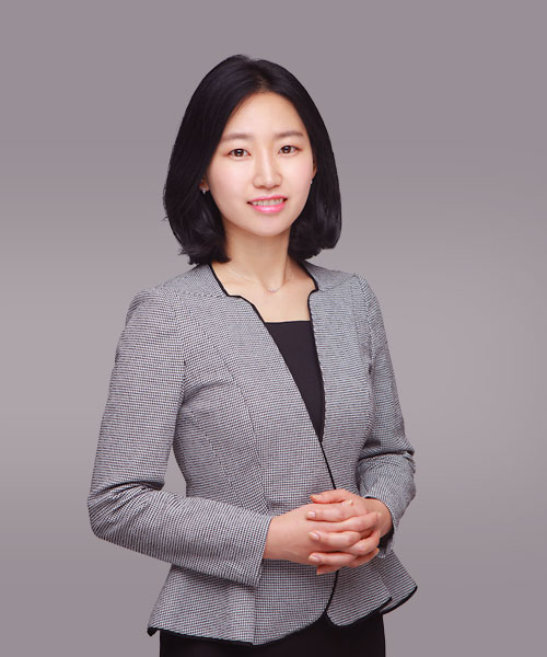 lawyer03.jpg